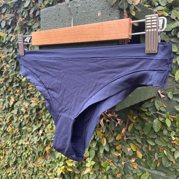 NWOT | Marks & Spencers | 3pk Flexifit™ Modal High Leg Panties | Size M - Picture 10 of 16